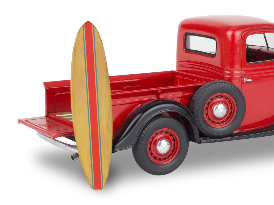 Revell 14516 '37 Ford Pickup with Surfboard 2in1 Bausatz in 1:25 Neu+OVP - Bild 4 von 4