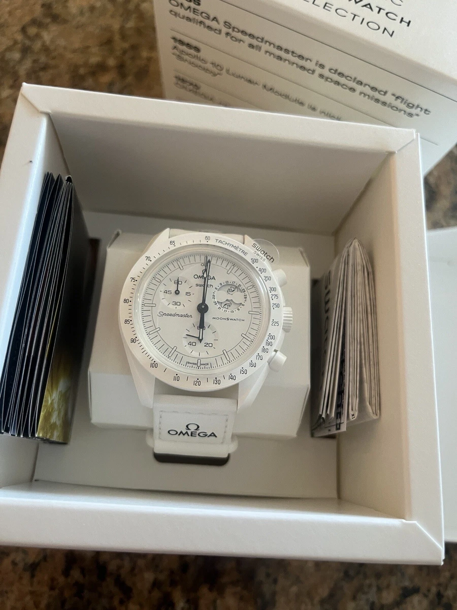 Omega x Swatch Moonswatch Mission to The Moonphase Snoopy WHITE  