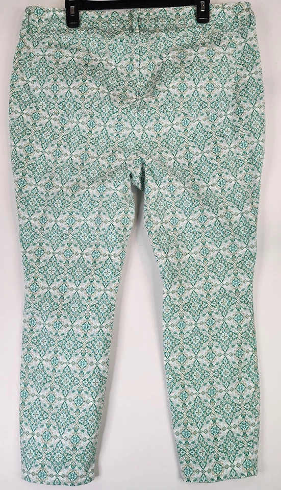 NYDJ Pants Womens 18 Green white Paisley Print Curvy Lift Tuck Skinny Leg - Image 2 of 4