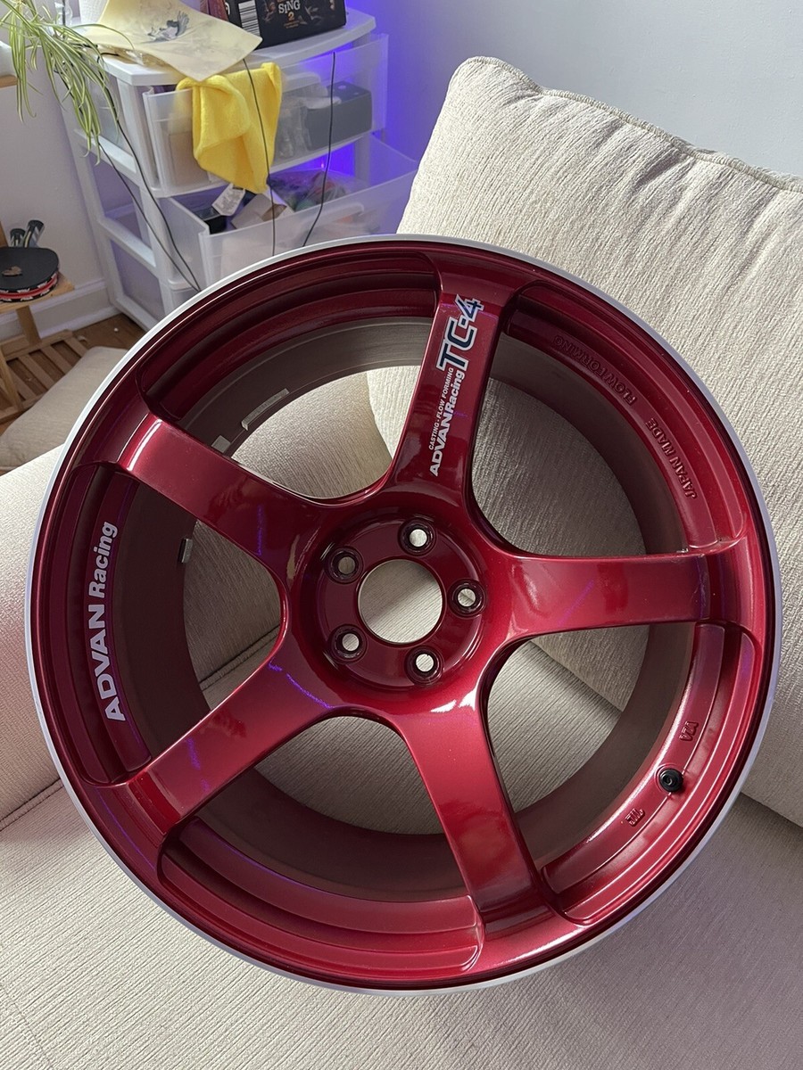 Advan TC4 18x9.5 +45 Candy Red 5x100