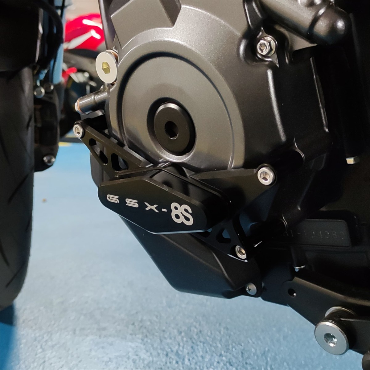 CNC Frame Sliders Crash Falling Protection Pad For Suzuki GSX-8S