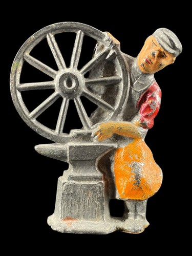Vintage Manoil #41/22 Lead Toy Figurine Happy Farm Blacksmith Wheel Anvil 2.75"