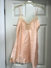 Vintage Victoria's Secret Pink Lace Trim Slip dress chemise thin Straps Coquette