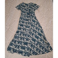 Soft Surroundings Joanna Wrap Dress Size Medium Teal White Abstract Print Midi