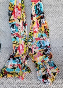 Walt Disney World Parks Mickey Mouse & Friends Scarf 70 X 15 100% Rayon