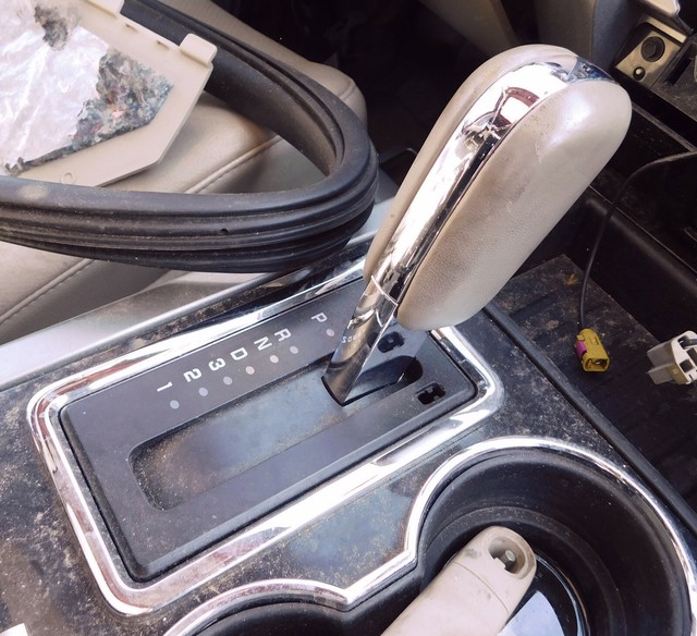 20072014 Ford Expedition Shifter Shift Assembly Genuine OEM W/90 Day