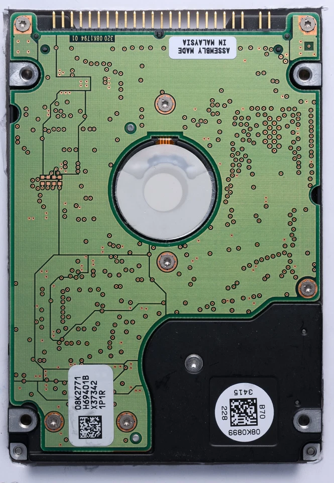 Hitachi Travelstar 30GB IDE 2.5" Laptop HDD Model IC25N030ATMR04-0 P/N: 08K0910 - Image 2 of 2