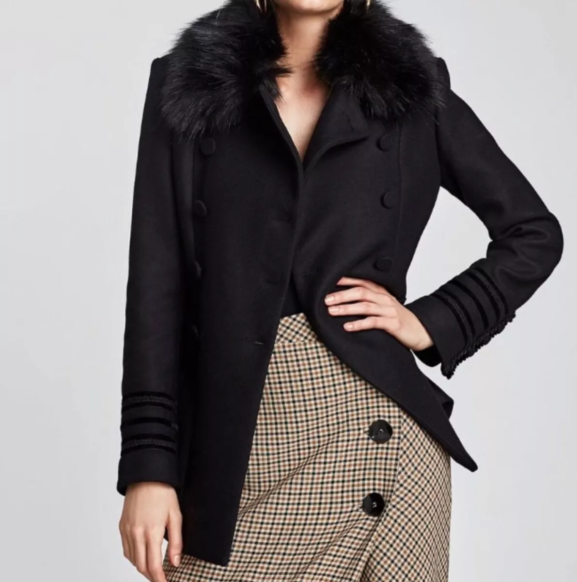 Contrast faux fur collar clearance double