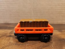 Thomas  Friends Tank Engine Wooden Railway Cargo Car Red With Load