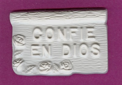 Trust in God plaster of Paris painting project. Spanish! Set of 6!