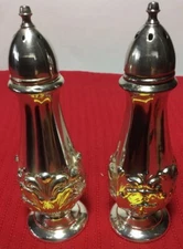 W.B. Mfg Co. (Weidlich Bros) Silver Plate Salt & Pepper Shakers #52 Vintage