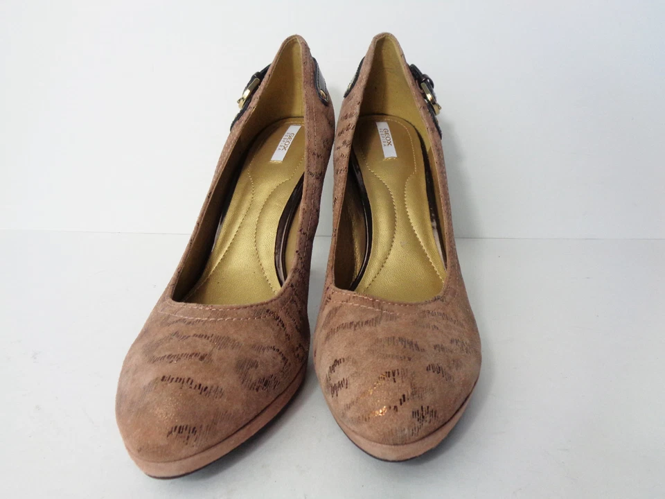 GEOX RESPIRA EUR 39 US 9M Marrón Gamuza con Bronce Tacón Alto Zapato de Bomba Foto 2 de 4
