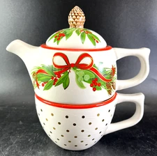 3pc Harry and David Christmas Single Teapot & Cup Stacking