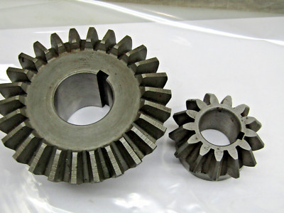 Arrow Gear Bevel Gear Set 26 Teeth +13 Teeth 7/8 + 1-1/4 Bore 3-3/4 OD see photo