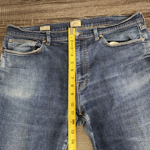 J Crew Mens 1040 Jeans 38x32 Blue Denim Relaxed Through Hip Slightly Tapered Leg - Picture 10 of 13