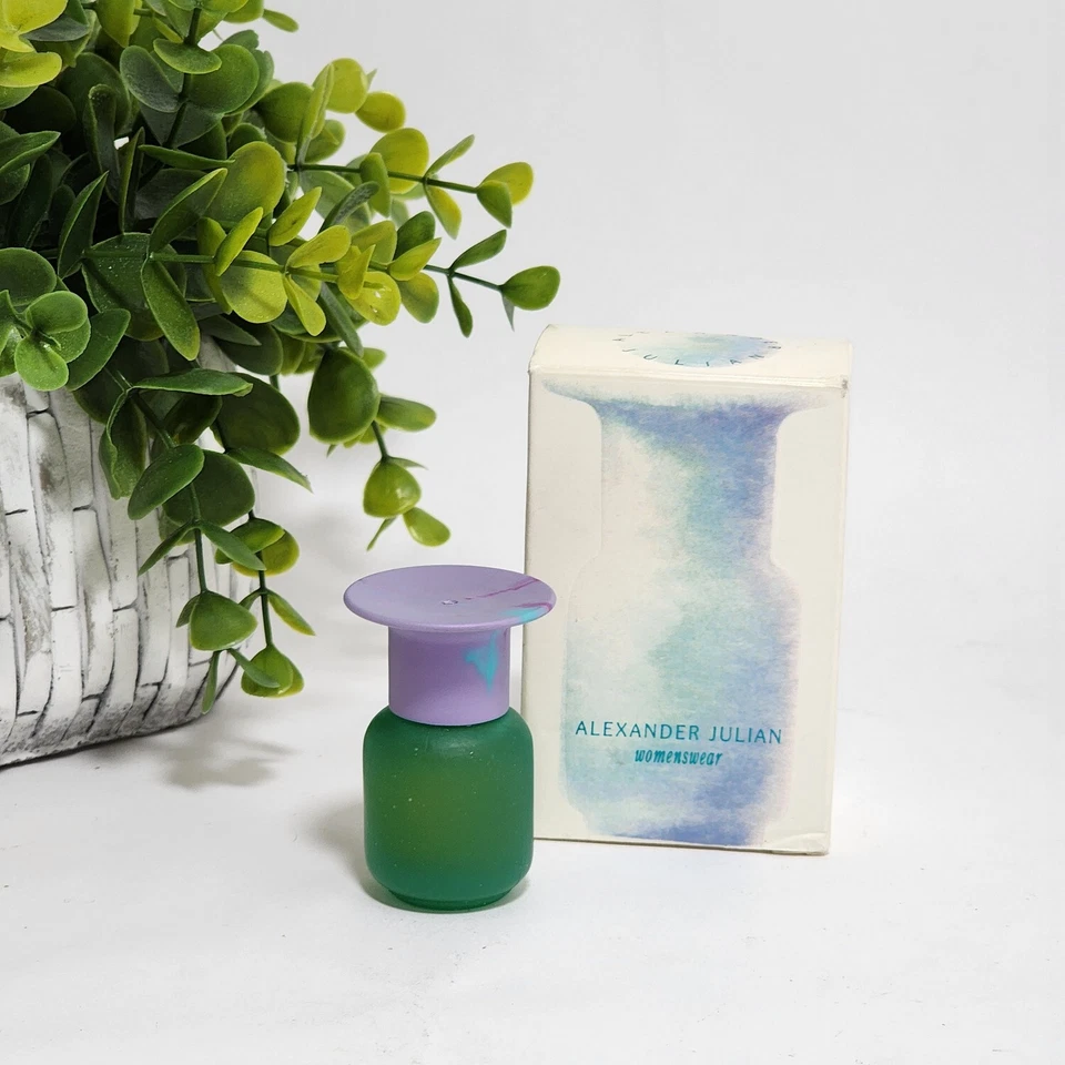 Perfume fino Alexander Julian para mujer tamaño mini viaje 0,25 fl oz Foto 2 de 4