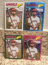 2026 Topps Heritage Jorge Soler #37 Light Blue & Pink Sparkle, Green, Base 