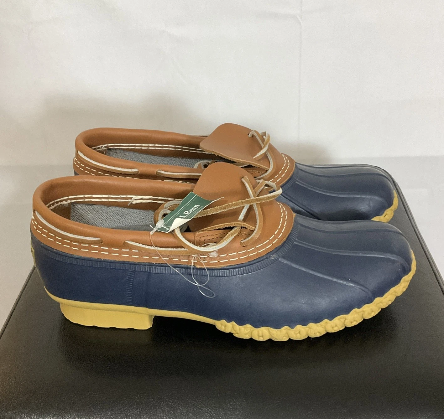 LL Bean Low Top Lace Up Duck Boots Womens Sz 11 M Navy Outdoor Camping