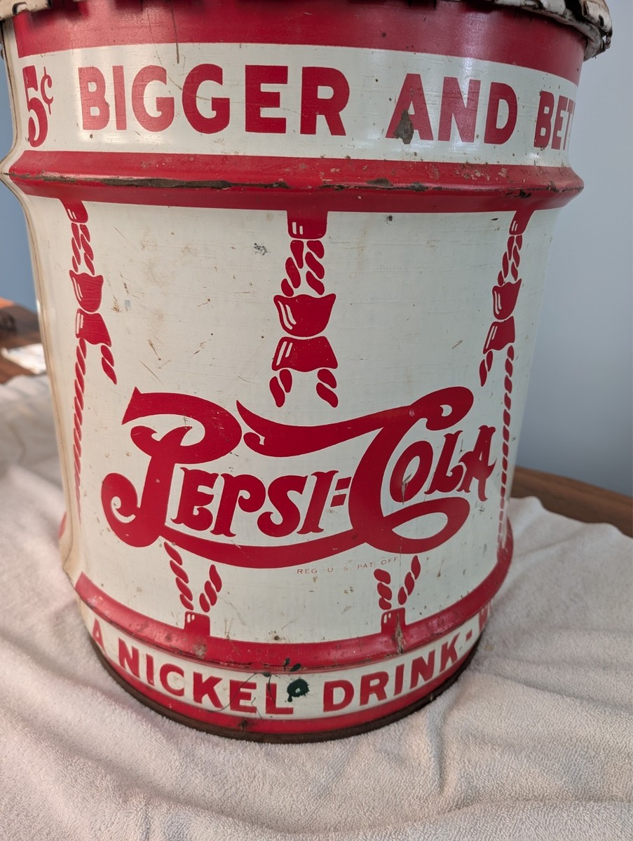 ANTIQUE- *1940s* Pepsi-Cola syrup barrel 5 gal metal drum 15x15x17