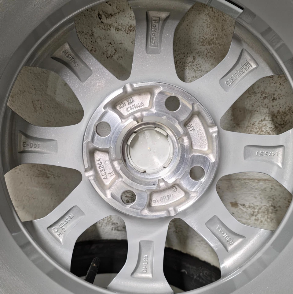 4x Komplettrad Winter Ford KA ab 2016 165/70 R14 85T Semperit Master Grip 2 RDKS - Bild 3 von 3