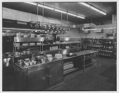 Manny Wolf's restaurant at 3rd Ave. & 49th St. View to kitchen with no