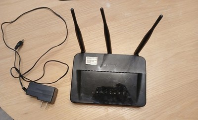 D-Link DIR-813 Wireless Dual Band Wifi Router 4G LTE
