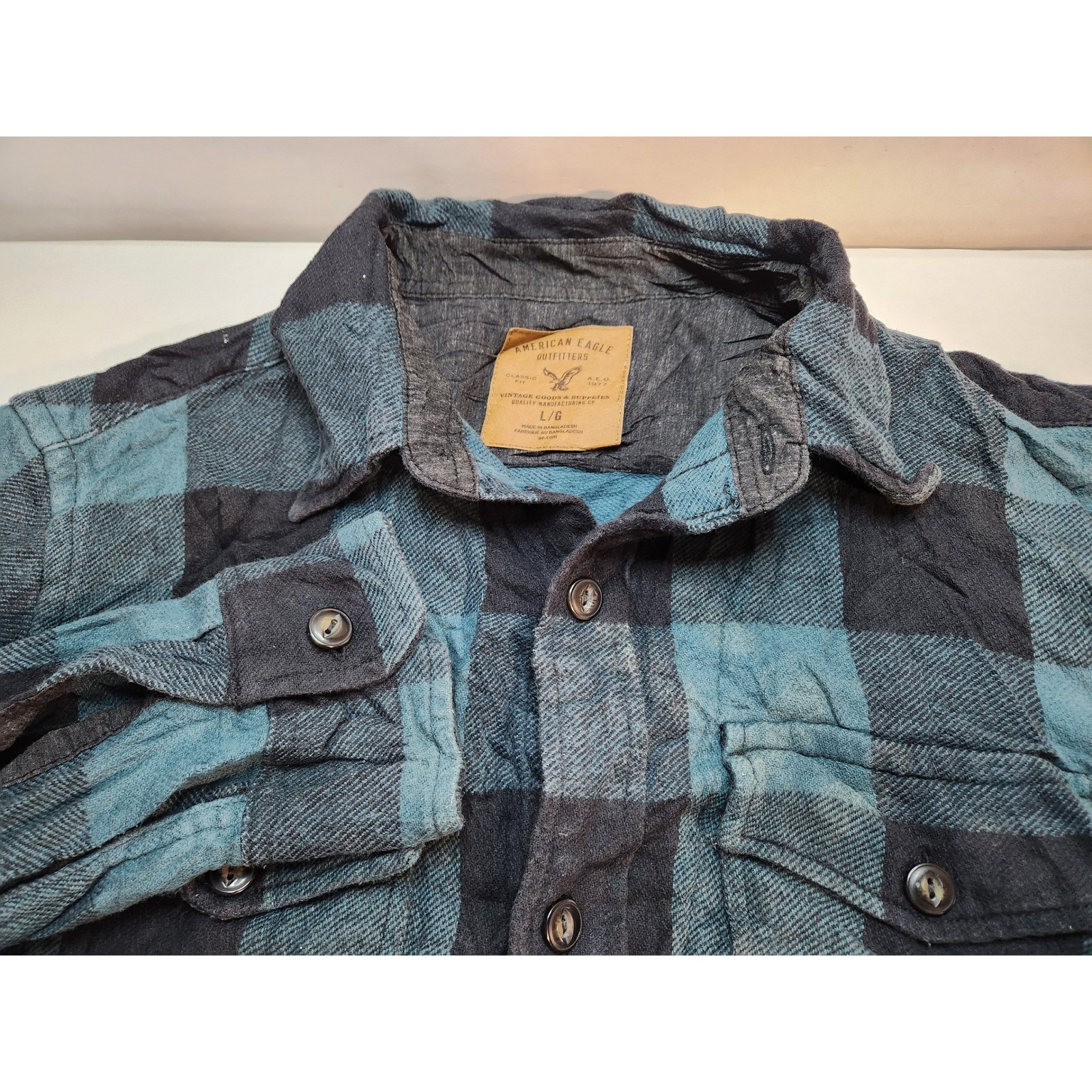 American Eagle Mens Long Sleeve Plaid Flannel Shirt Size L Button Up Classic Fit