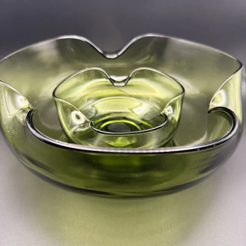 Vintage 1970's Anchor Hocking Avocado Green Glass Chip & Dip Bowls 2pc Stunning!