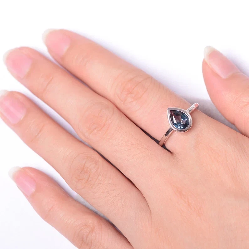 Increíble anillo hecho a mano de plata de ley 925 con piedras preciosas de topacio azul de Londres todos los tamaños Foto 4 de 4