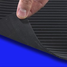 4mm Gummimatte Antirutschmatte Breitriefenmatte Kabelmatte schwarz Werkzeugmatte