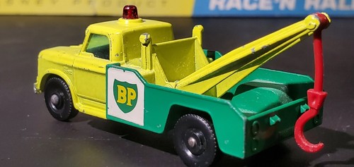 Matchbox Lesney No 13 BP Dodge Truck Wrecker Tow Truck with Red Hook w/BOX (2) - Picture 6 of 8