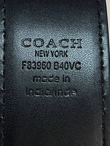 Coach Belt Signature Canvas Black Mint Condition - Picture 3 of 4