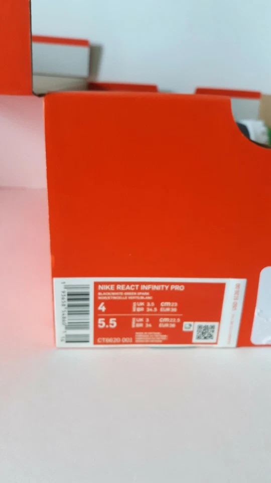 Nike React Infinity Pro Black Green GolfShoes Cleats Mens Size 4 5.5W CT6621-001 - Image 2 of 4