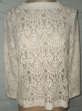 Banana Republic Button Up Back Top Women's MEDIUM Cream Lace Long Sleeve Poly Bl
