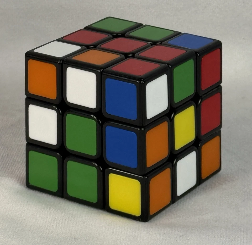 Cubo de Rubik con azulejos vintage cubo de Rubik’s 1981 Foto 2 de 4