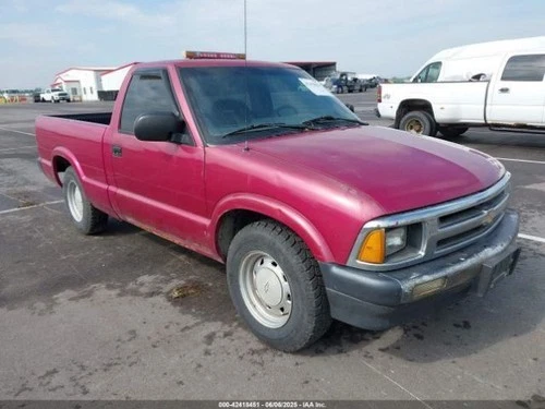 Passenger Side View Mirror Manual Fits 94-98 S10/S15/SONOMA 424026