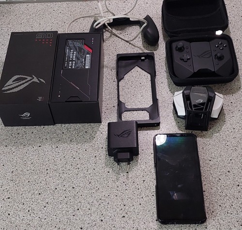 (Unlocked) ASUS ROG Phone 6 - 12GB - 256GB - White 5G Gaming Phone