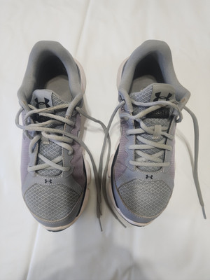 Size 9 - Under Armour Freedom Assert 6 silver Steel W