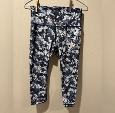 Lululemon Wunder Under Crop High Rise 21 Leggings Spring Bloom Multi SZ 6 EUC