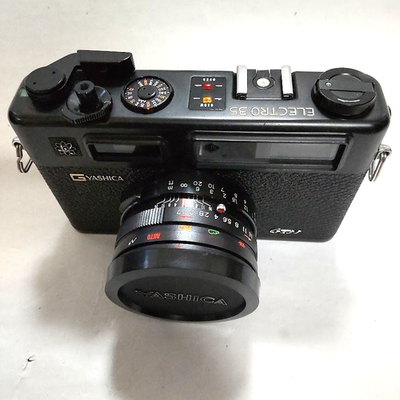 Near Mint-] Yashica Electro 35 GTN Rangefinder Camera 45mm f/1.7