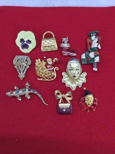 Vintage  Pin/Brooches Fashion Jewelry Costume (Lot Of 10), Preowned