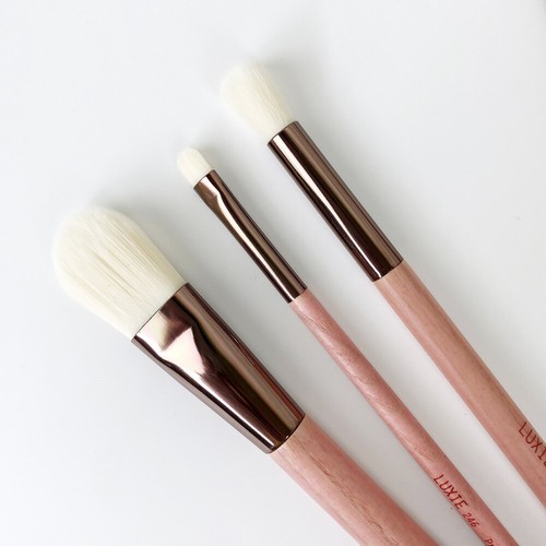 LUXIE Gaea 3 Piece Brush Set Foundation Eye Blending Precision Crease RRP $30 - Picture 3 of 7