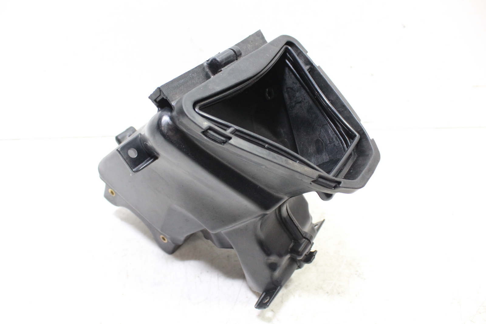 1318 KAWASAKI NINJA ZX6R ZX636 RAM AIR INTAKE TUBE DUCT eBay