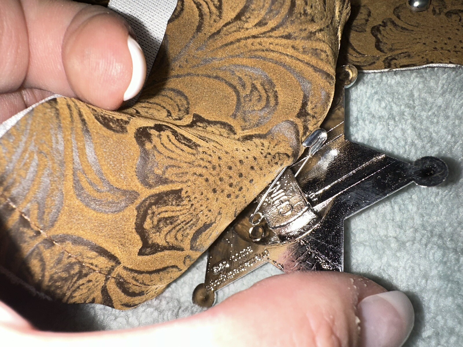 Picture 12 of 13