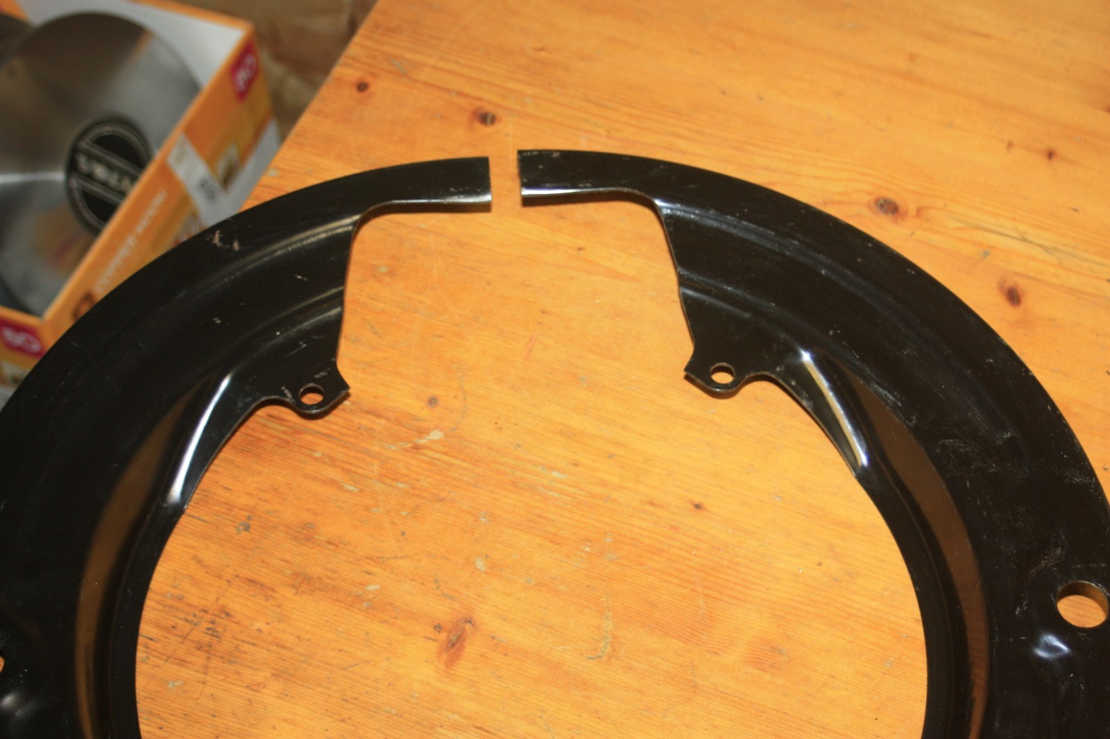 Eaton Brake Dust Shield 1000032 / 1000033 New Old Stock eBay