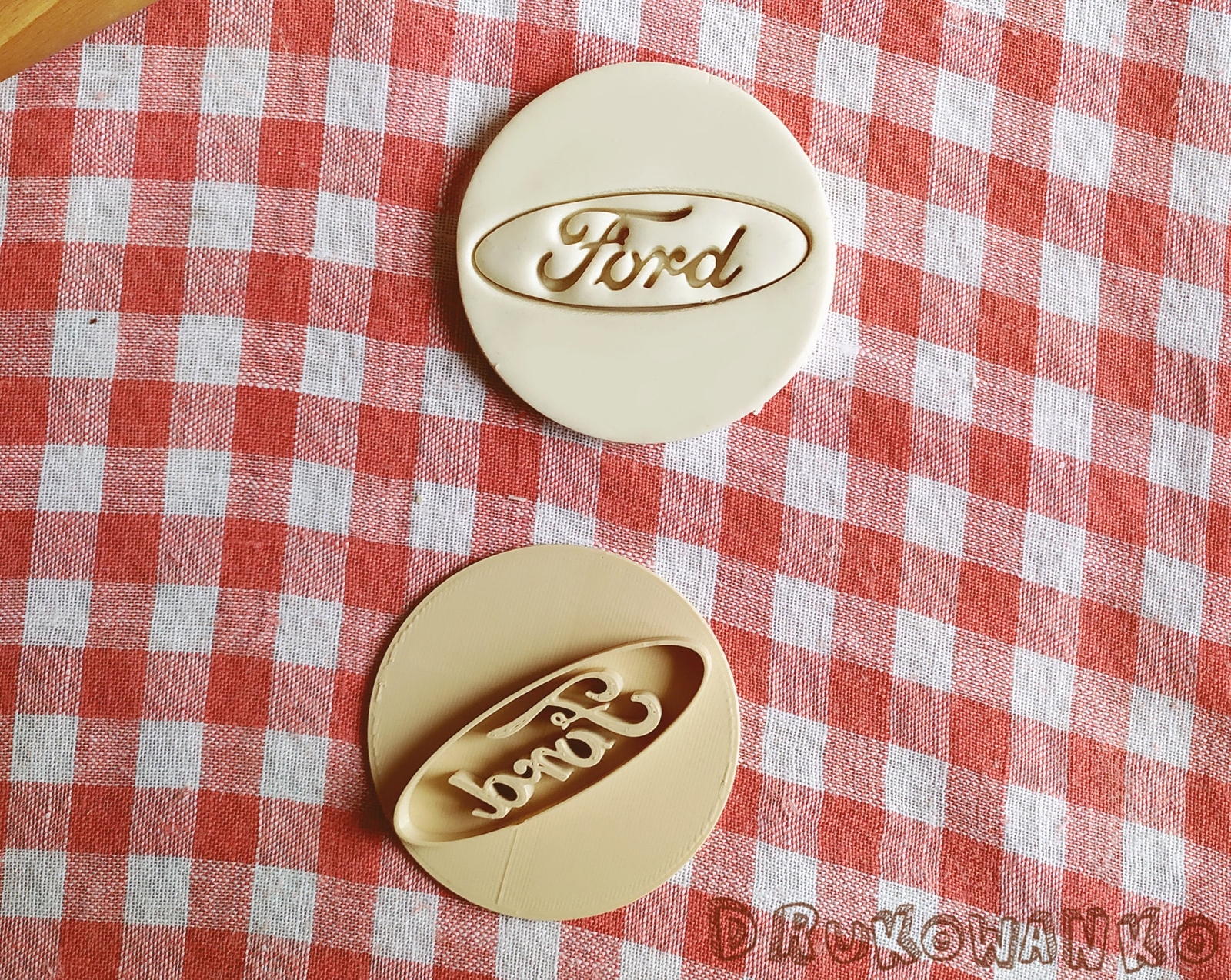 Ford Car Logo Embosser Cookie Cutter for Pastry Fondant Dough Biscuit