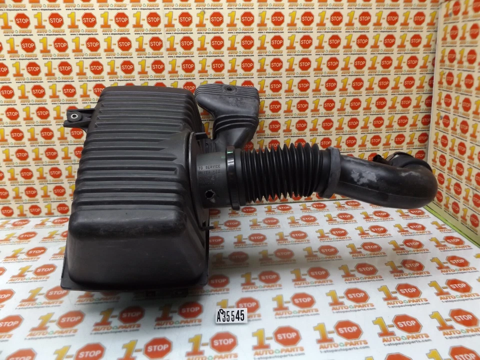 2001-2006 DODGE STRATUS AIR CLEANER BOX ASSEMBLY 05016999AA OEM - Image 2 of 4