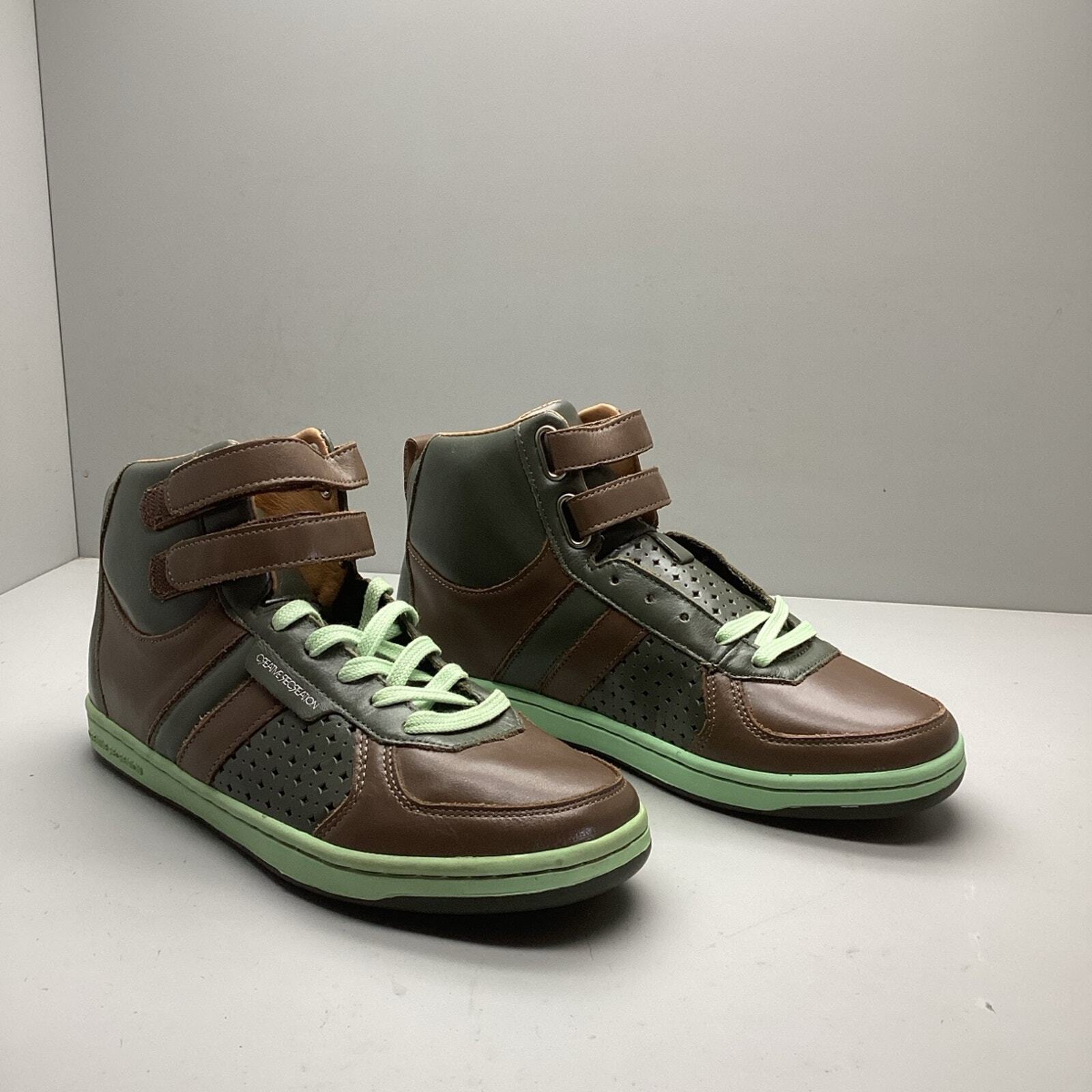 Foto 1 di 8