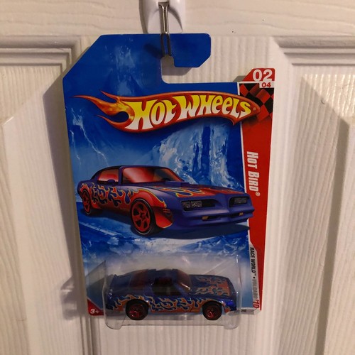 Hot Wheels 2010 Mainline ∞ Race World: Volcano ∞ Hot Bird / Pontiac Firebird