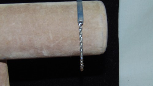 PULSERA CON NOMBRE TONO PLATA JENNIFER 7 1/4" - Imagen 3 de 5